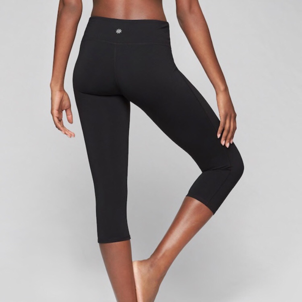 cropped athleta leggings